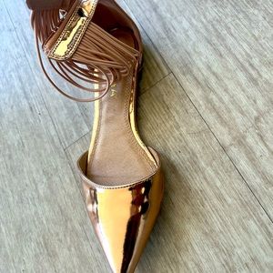 Liliana pointy flat in rose gold
